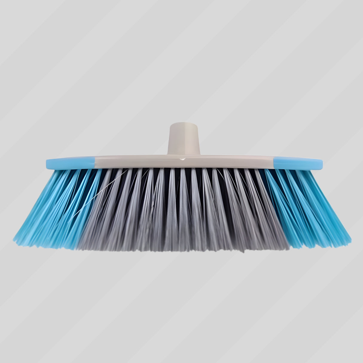 Elliott Broom & Handle Indoor