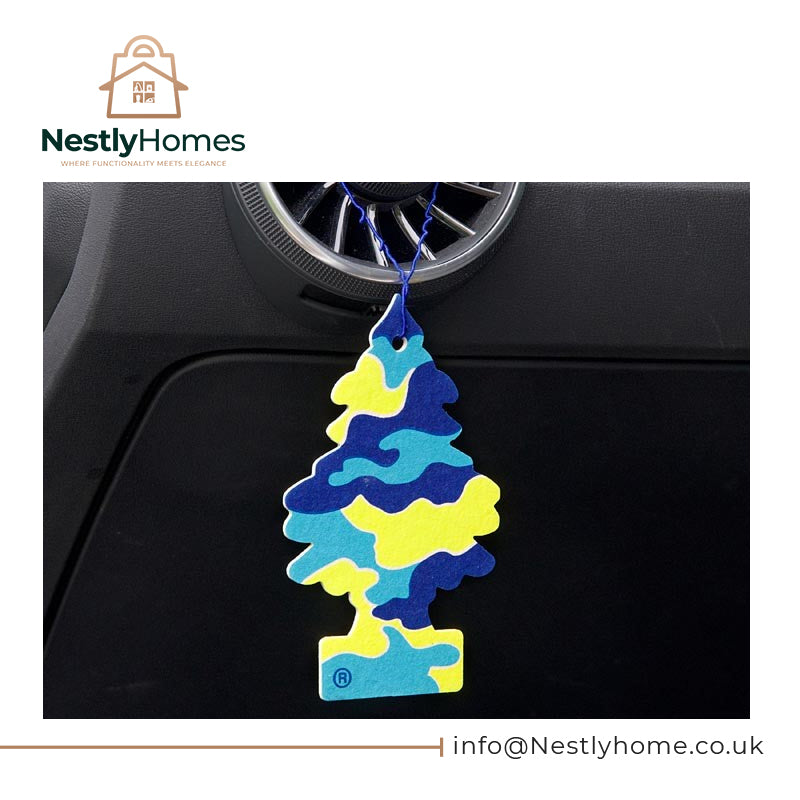 LITTLE TREES CAR FRESHENER PINA COLADA